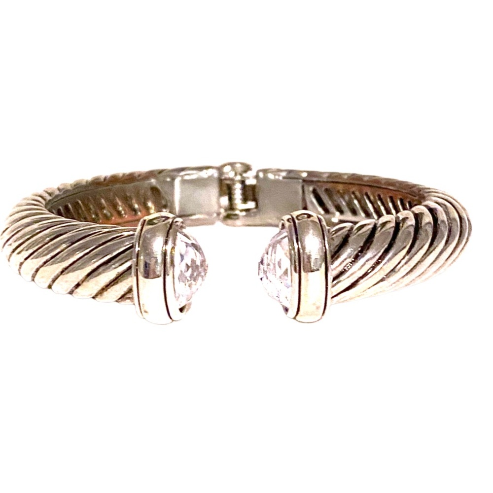 Cable bracelet